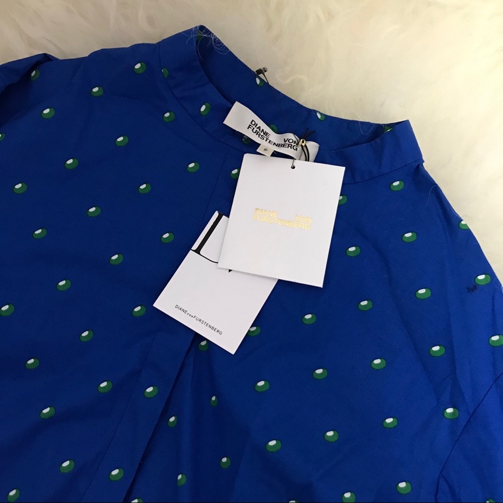 DIANE VON FURSTENBERG Long Sleeve Button-Up Shirt - Picture 2 of 6